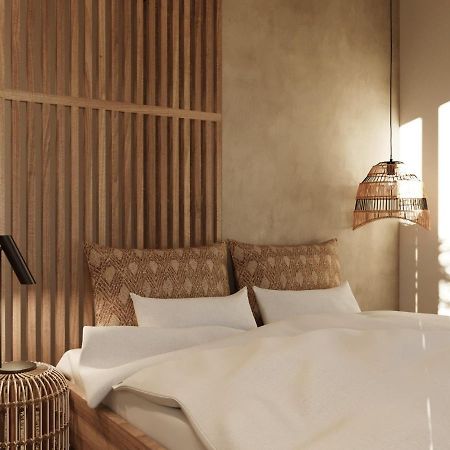 Orfeas Luxury Rooms & Studio Skopelos stad Exteriör bild